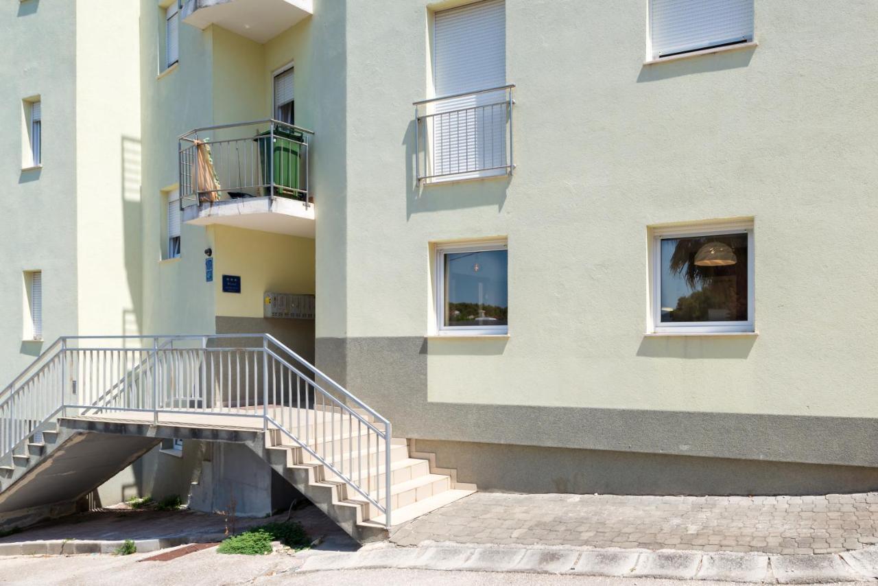 Apartment Marina Trogir Luaran gambar